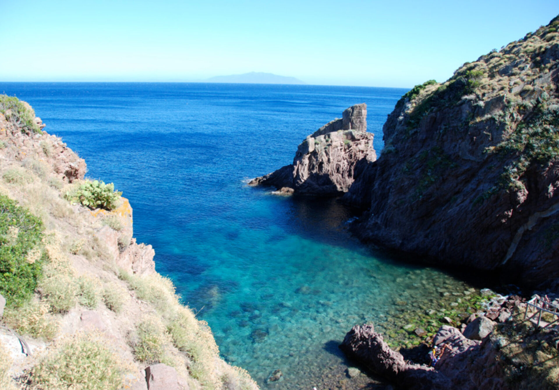 Beaches and coves of Capraia
