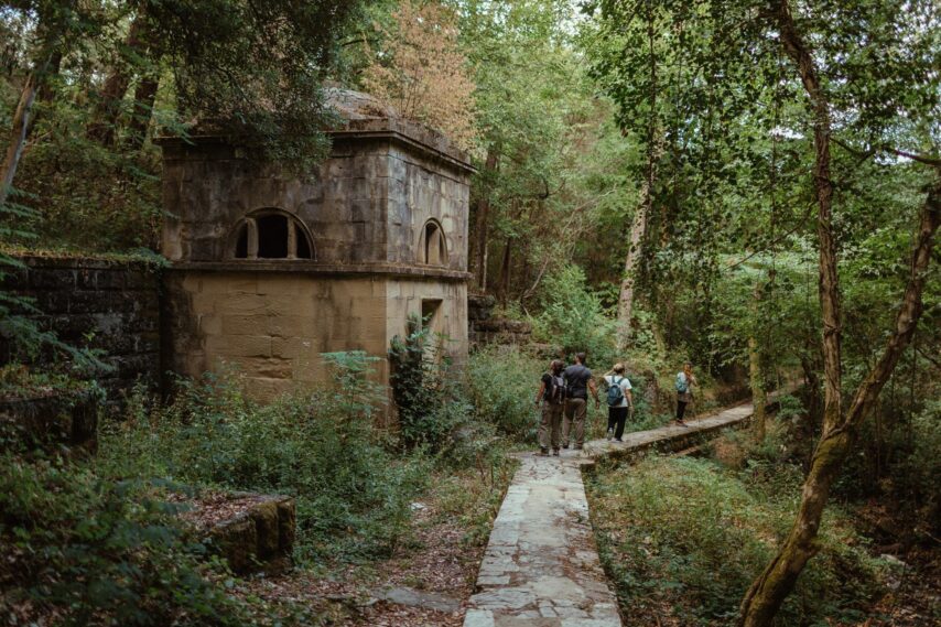 Trekking alle sorgenti della città